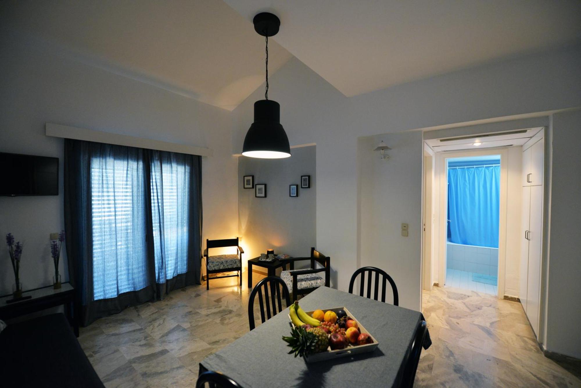 Hotel Anna Apartments Kokkini Hani Exteriör bild