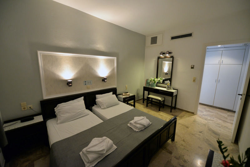 Hotel Anna Apartments Kokkini Hani Exteriör bild
