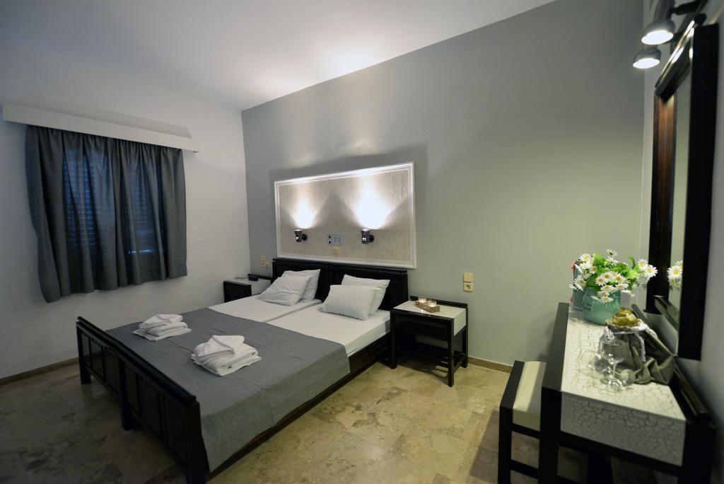 Hotel Anna Apartments Kokkini Hani Exteriör bild