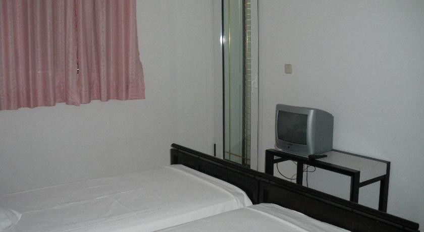 Hotel Anna Apartments Kokkini Hani Exteriör bild