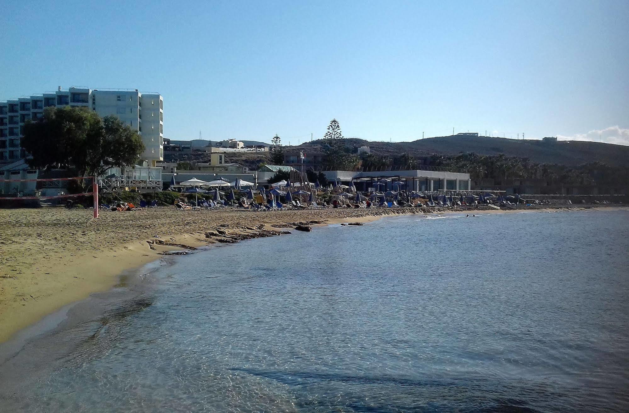 Hotel Anna Apartments Kokkini Hani Exteriör bild